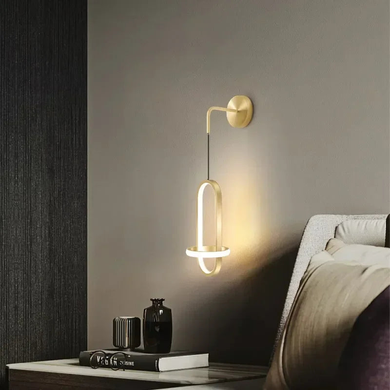 Doré Luxe Entwine Luxury Wall Sconce