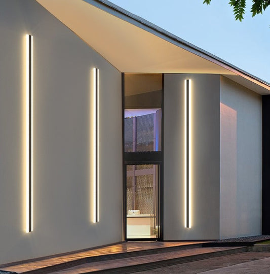 Grand Éclat Lumière Luxury Outdoor Wall Scone 